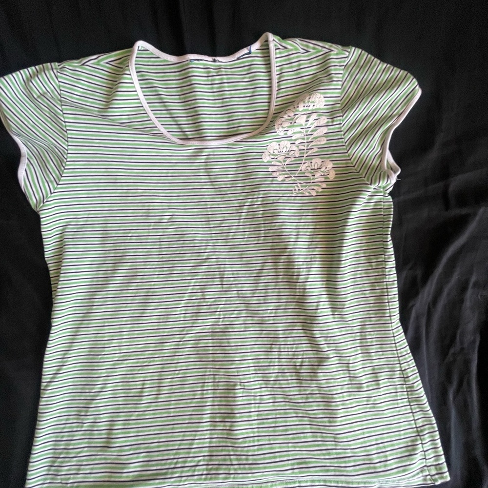 Green and White Fitted Cap Sleeve Tee